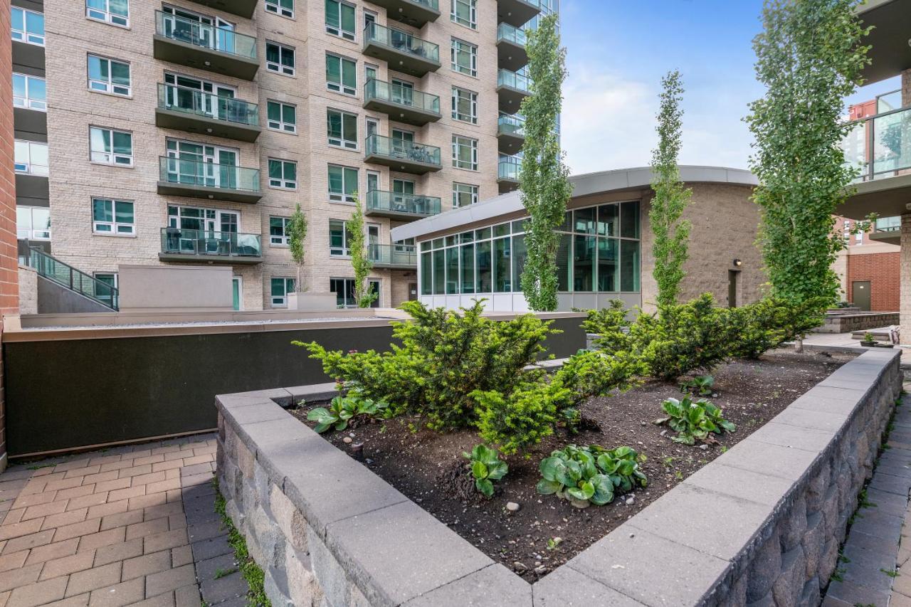 Globalstay Bmo Centre And Downtown Apartments YYC Exteriér fotografie